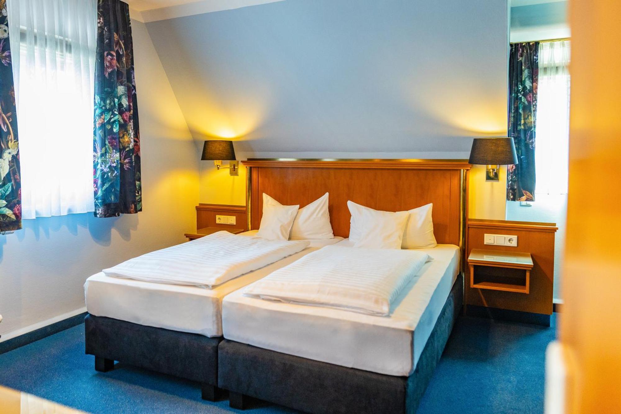 Boutique Hotel Bundschuh 3 Sterne Superior Lohr am Main Экстерьер фото